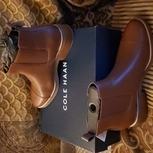 NEW Cole Haan harvest brown boots